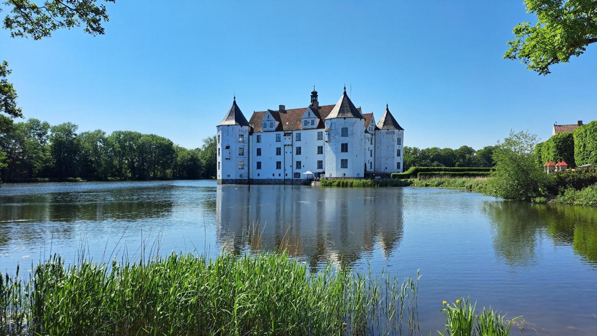 Penthouse Am Alten Zeughaus Фленсбург Экстерьер фото